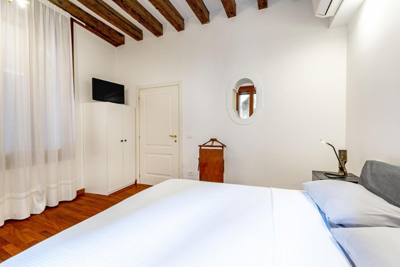 Ca' Della Commedia - San Marco By Wonderful Italy Appartement Venetië Buitenkant foto